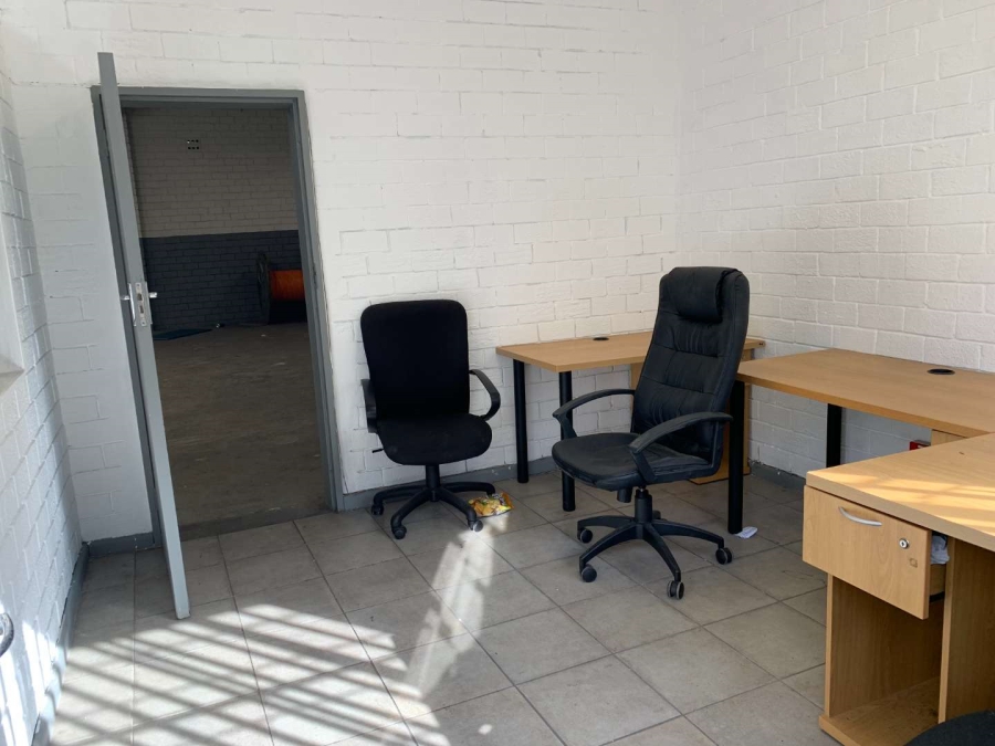 To Let commercial Property for Rent in Beaconvale Western Cape